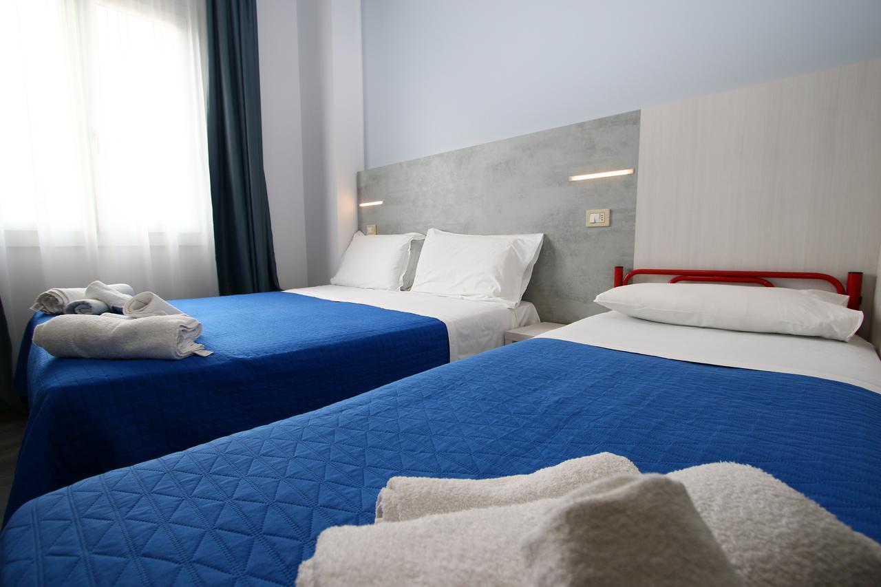 Hotel Kim Rimini Exterior photo